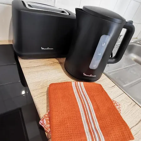 Sur Les Paves Du Pont Vieux... Apartmán