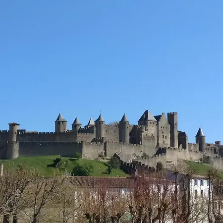 Apartment Sur Les Paves Du Pont Vieux...